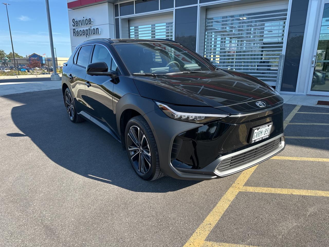 2025 Toyota bZ4X XLE Photo