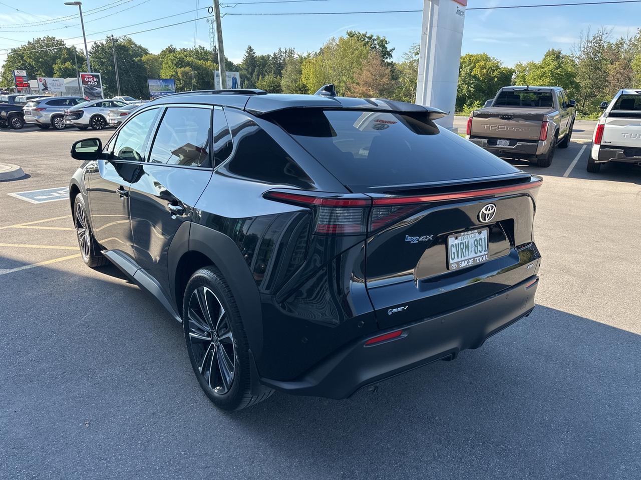 2025 Toyota bZ4X XLE Photo