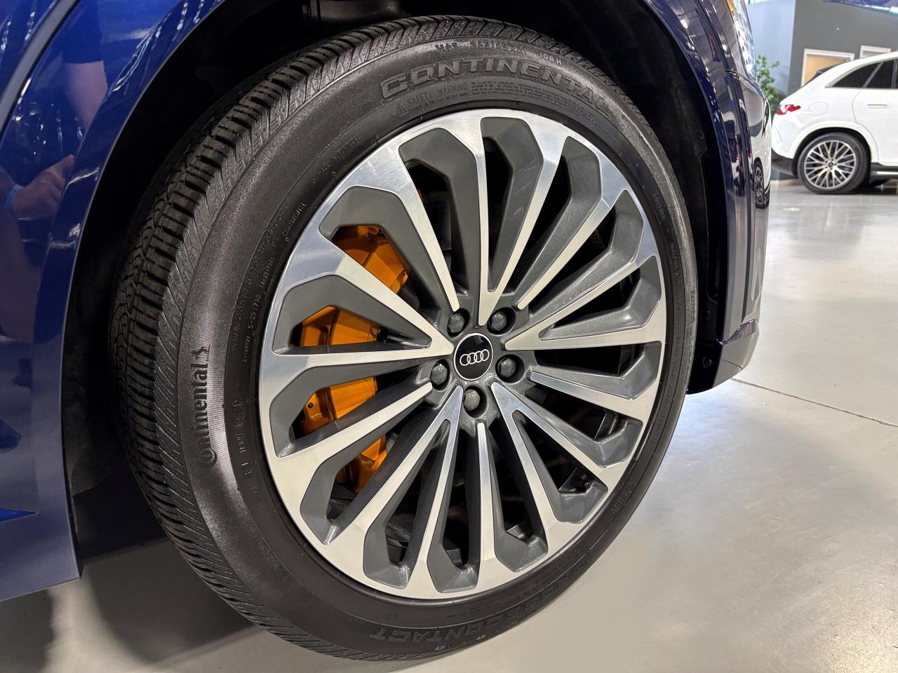 2022 Audi E-Tron Progressiv|S-LINE|QUATTRO|AWD|NAV|3DCAM|PANOROOF|+ - Photo #4