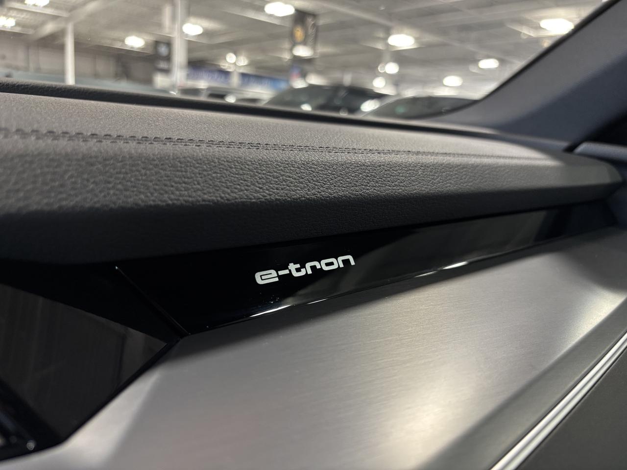 2022 Audi E-Tron Progressiv|S-LINE|QUATTRO|AWD|NAV|3DCAM|PANOROOF|+ - Photo #18
