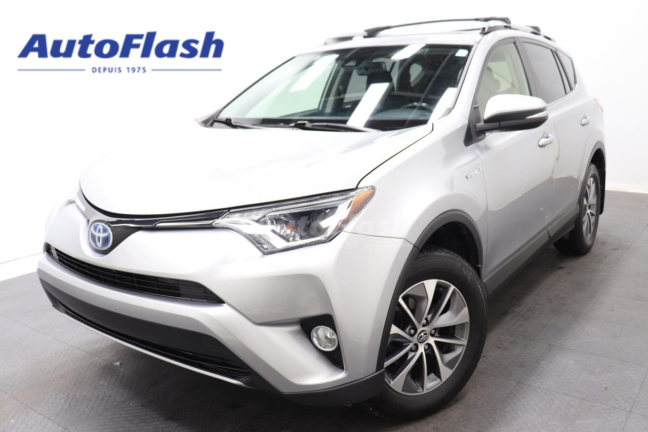 Used 2017 Toyota RAV4 Hybrid LE+, HYBRID, CAMERA RECUL, TOIT-OUVRANT, for sale in Saint-Hubert, QC