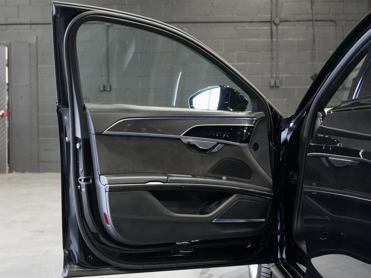 2020 Audi S8 PANO/HUD/360 CAM/B&O/21 IN RIM/EXTENDED WARRANTY Photo