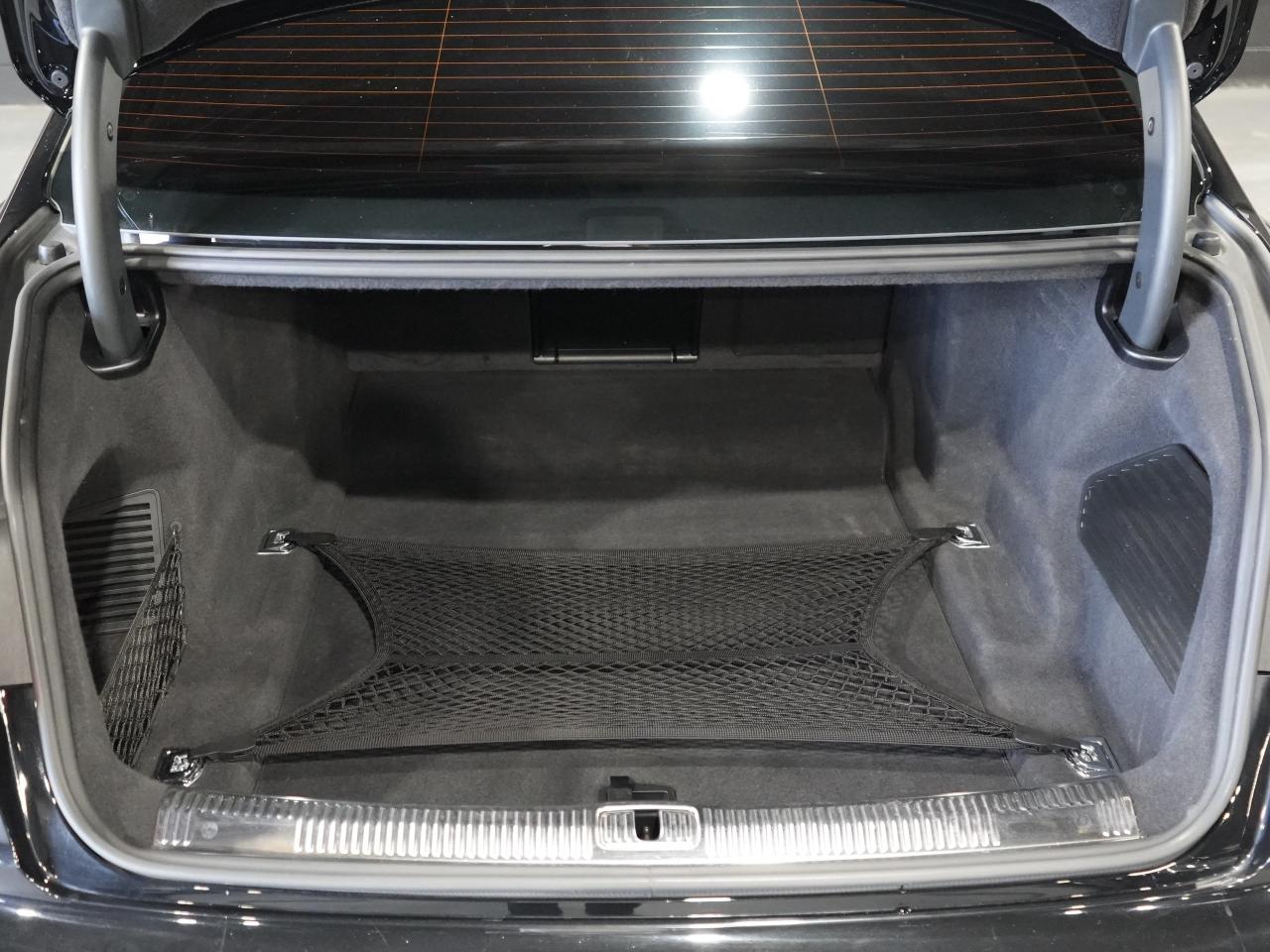 2020 Audi S8 PANO/HUD/360 CAM/B&O/21 IN RIM/EXTENDED WARRANTY Photo