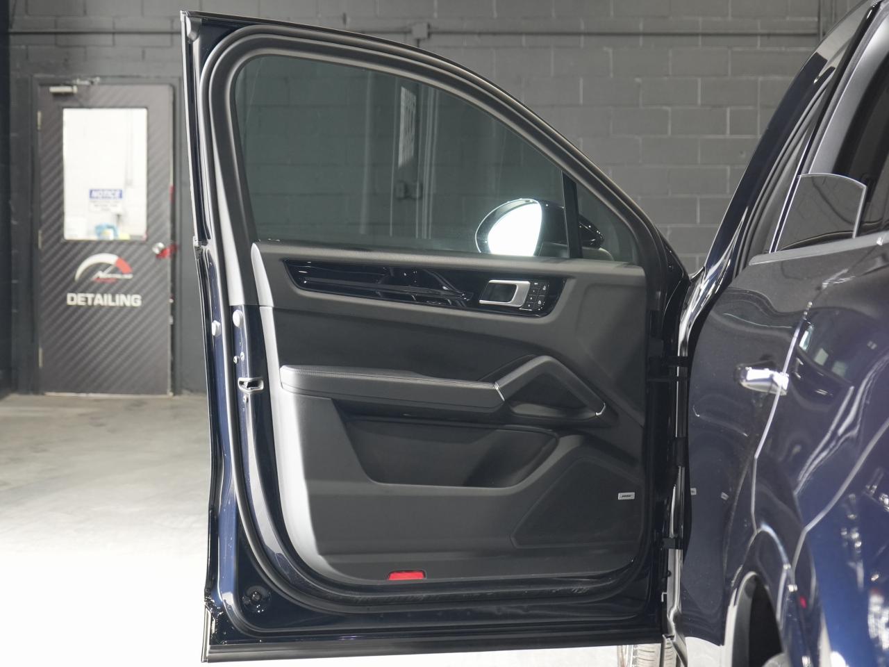 2022 Porsche Cayenne PANO/BOSE/360 CAM/21 IN RIMS/NO ACCIDENTS/NAV Photo