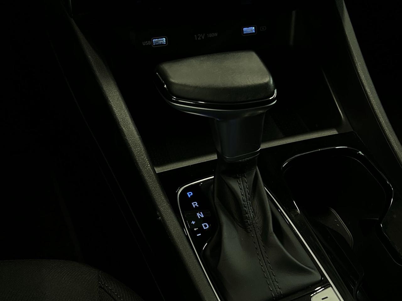 2022 Hyundai Tucson PREFERRED AWD |ONLY 49,000KMS!|HTD SEATS | CARPLAY Photo
