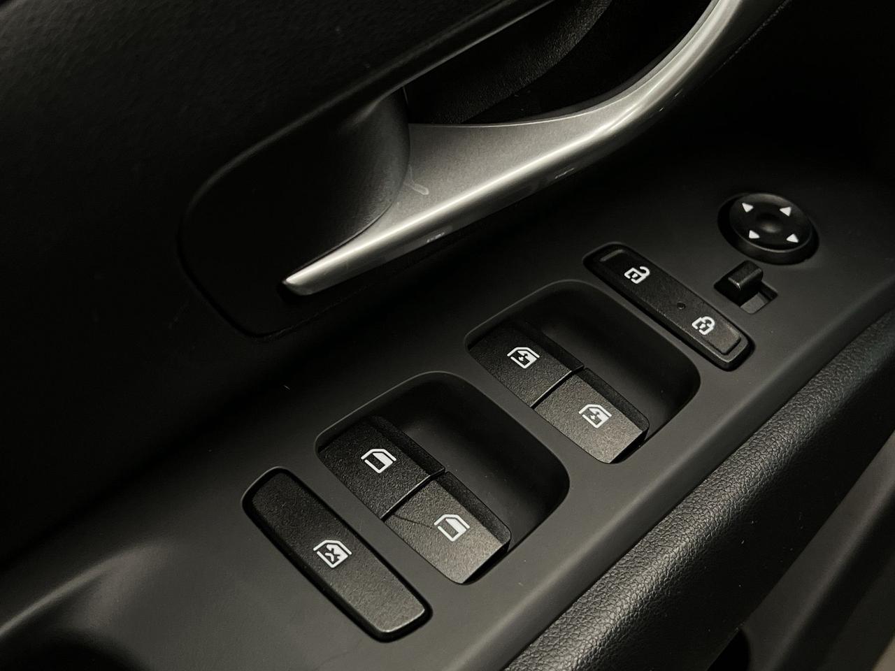 2022 Hyundai Tucson PREFERRED AWD |ONLY 49,000KMS!|HTD SEATS | CARPLAY Photo