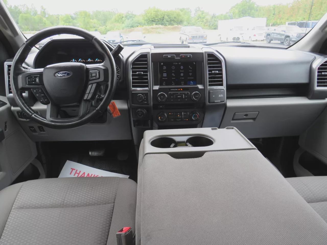 2018 Ford F-150 XLT (**CLEAN TITLE/NO ACCIDENTS!!**SAFETY/CERTIFIED!!**4WD**TRAILER HITCH**RUNNING BOARDS**POWER SEATS**DIGITAL TOUCHSCREEN**HEATED SEATS**FRONT TOW HOOKS**CRUISE CONTROL**BLUETOOTH**) Photo