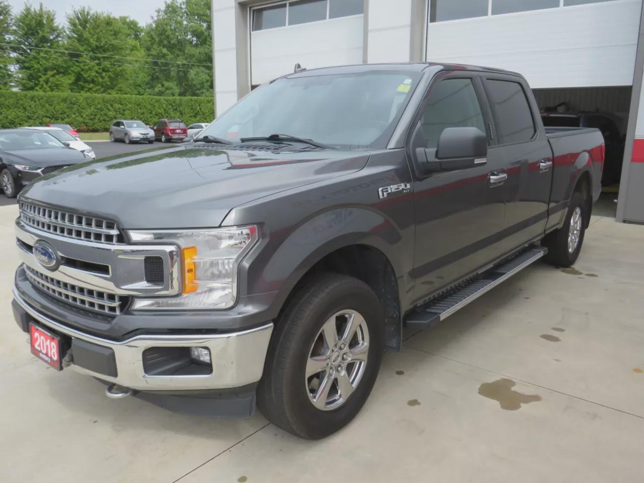 2018 Ford F-150 XLT (**CLEAN TITLE/NO ACCIDENTS!!**SAFETY/CERTIFIED!!**4WD**TRAILER HITCH**RUNNING BOARDS**POWER SEATS**DIGITAL TOUCHSCREEN**HEATED SEATS**FRONT TOW HOOKS**CRUISE CONTROL**BLUETOOTH**) Photo