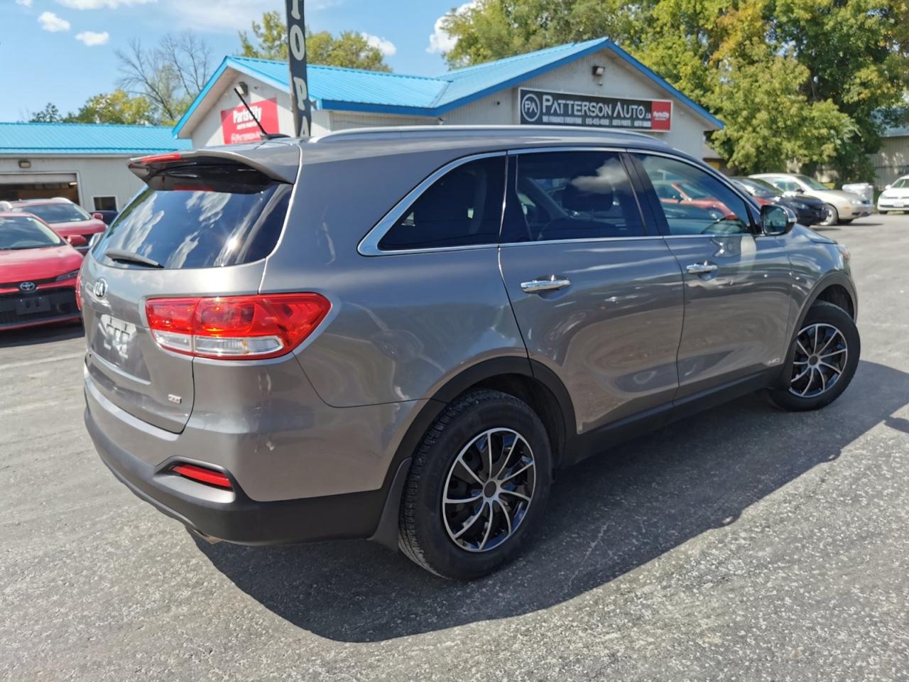 2018 Kia Sorento LX AWD - Photo #5