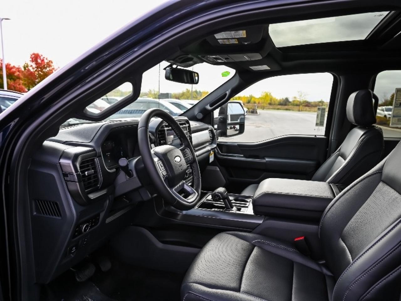 2025 Ford F-150 Lariat Photo