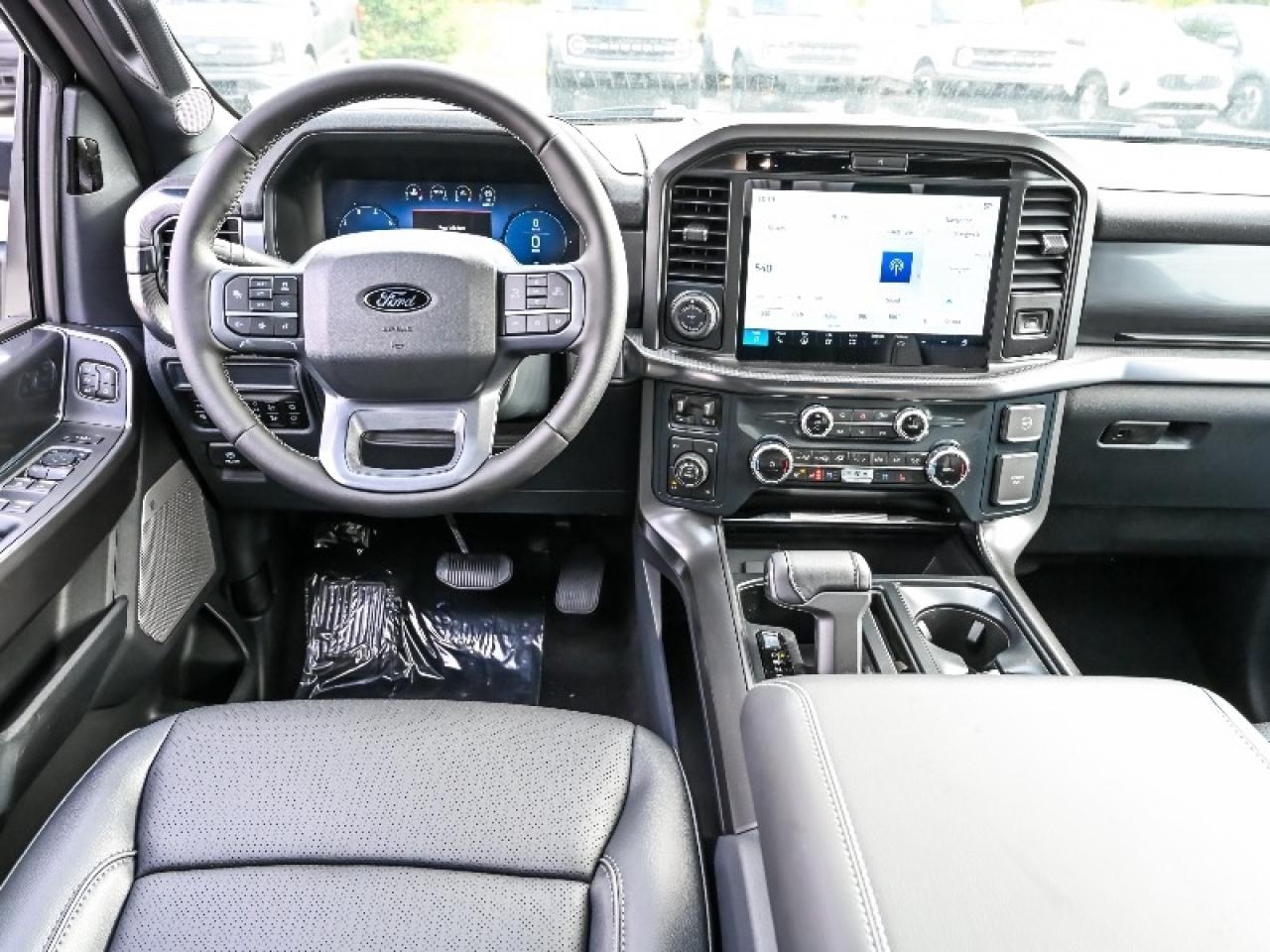 2025 Ford F-150 Lariat Photo