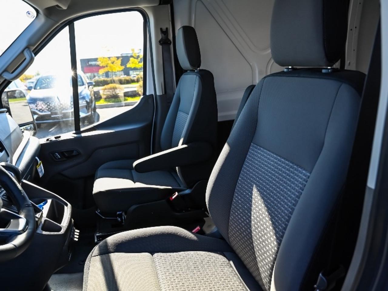 2025 Ford Transit Cargo Van Photo