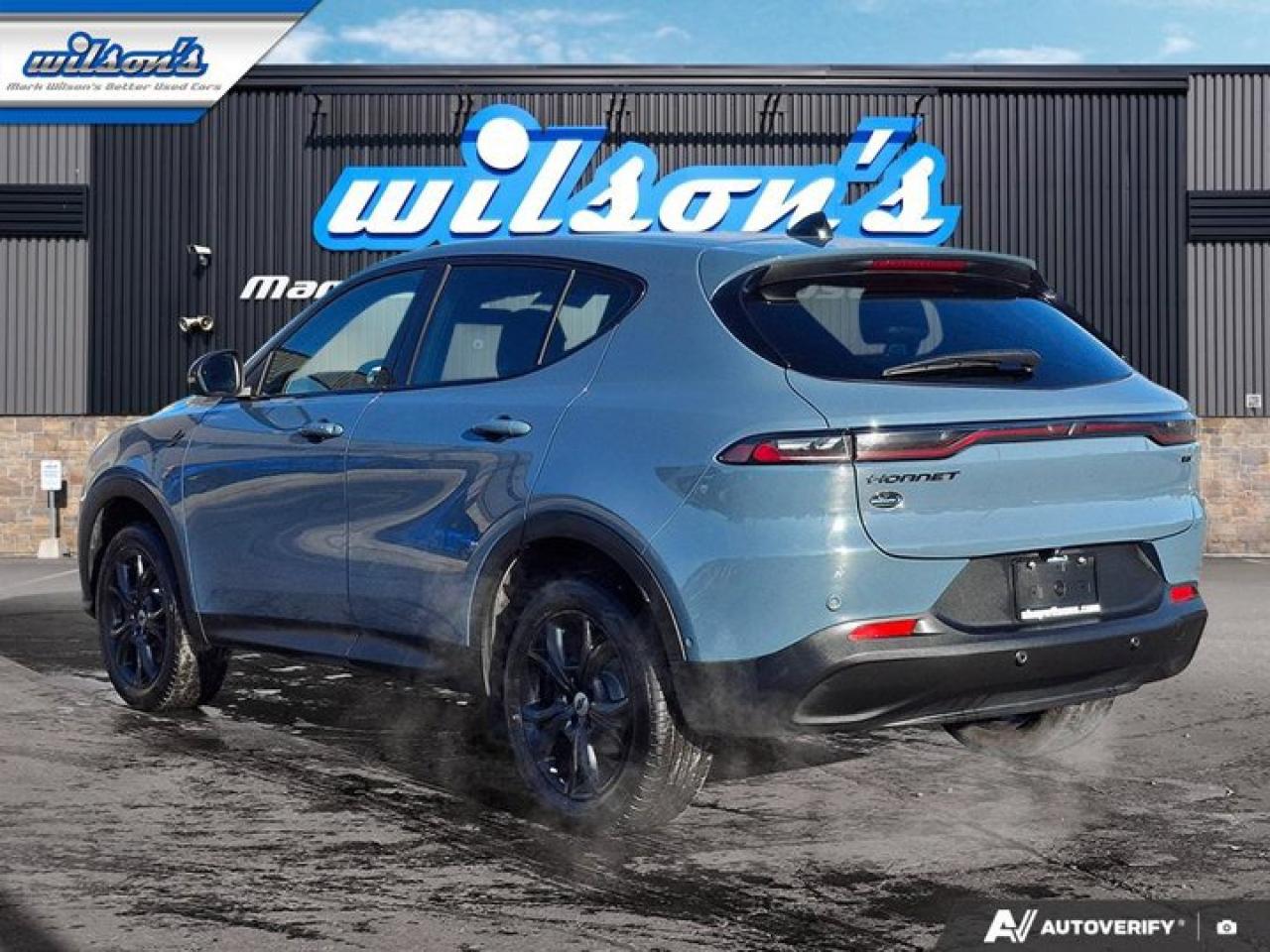 2024 Dodge Hornet GT Plus AWD | Leather | Sunroof | Nav | 360 Camera | Cooled + Heated Seats | and More ! Photo2