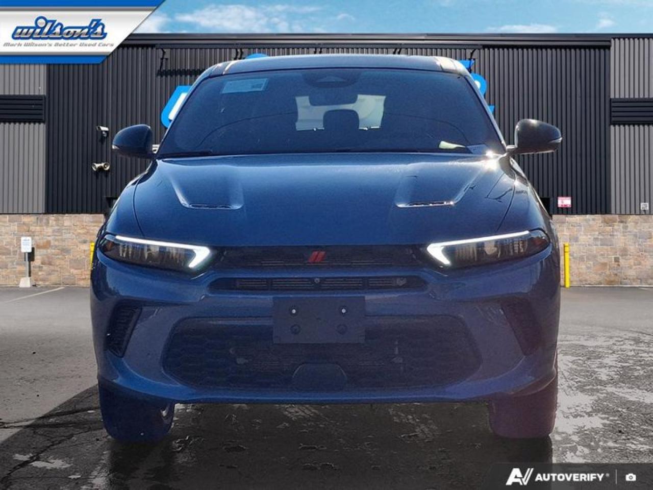 2024 Dodge Hornet GT Plus AWD | Leather | Sunroof | Nav | 360 Camera | Cooled + Heated Seats | and More ! Photo