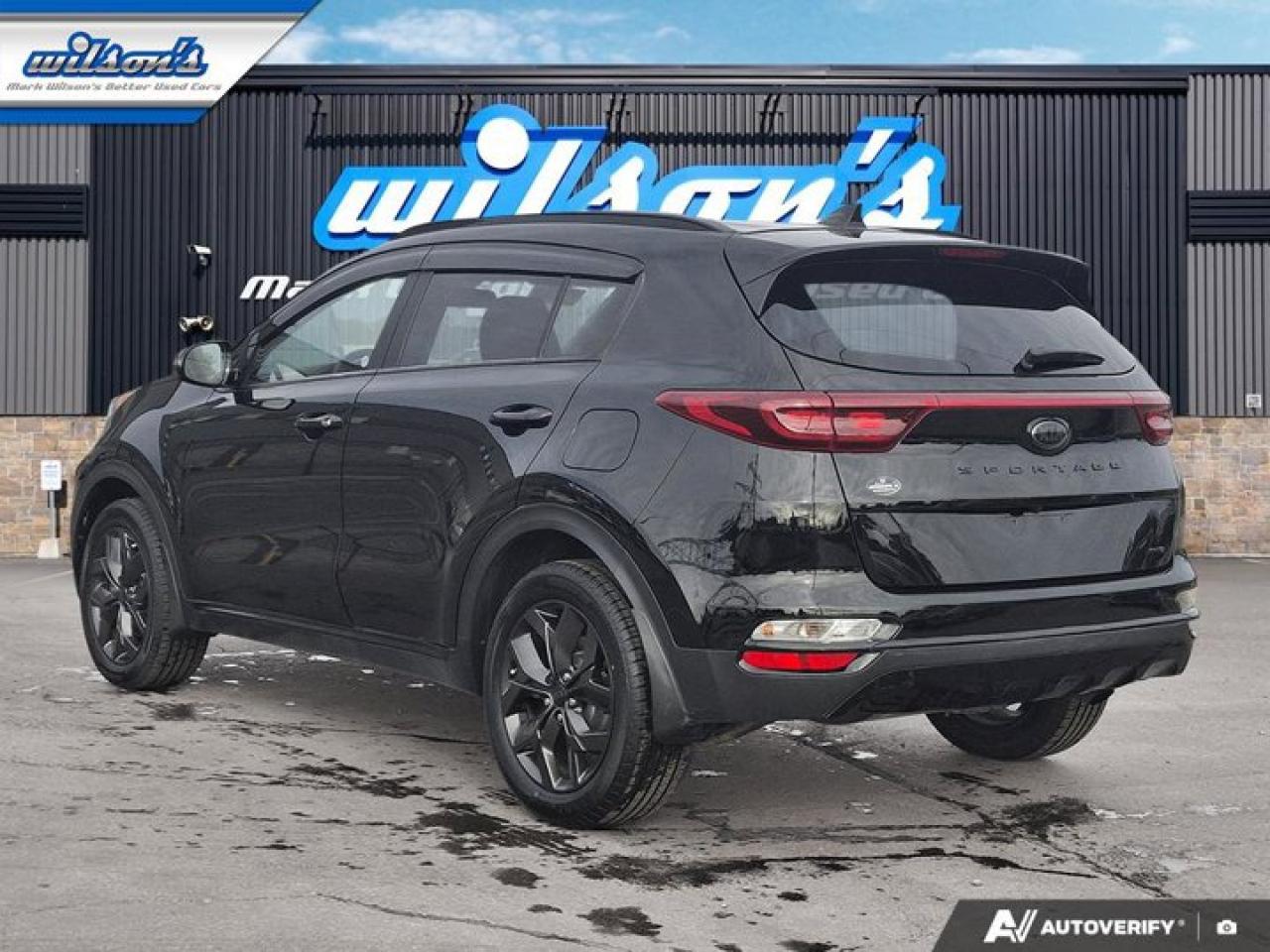 2022 Kia Sportage LX Nightsky Edition AWD | Heated Seats | CarPlay + Android | BSM | Rear Cam | Black Wheels & More ! Photo2