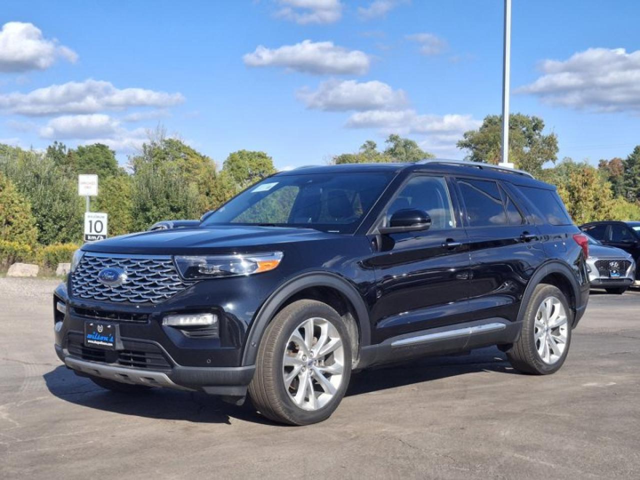 Used 2022 Ford Explorer Platinum 3.0L Ecoboost 4WD | 360 Camera | Leather | Navi | Moonroof | Tech Pack | and More ! for sale in Guelph, ON