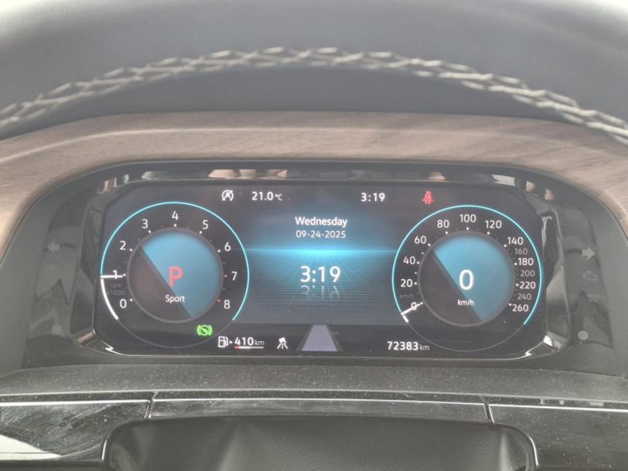 2024 Volkswagen Atlas Comfortline 4Motion | Leather | CarPlay | Android Auto | Adaptive Cruise | Heated Seats & More Photo2