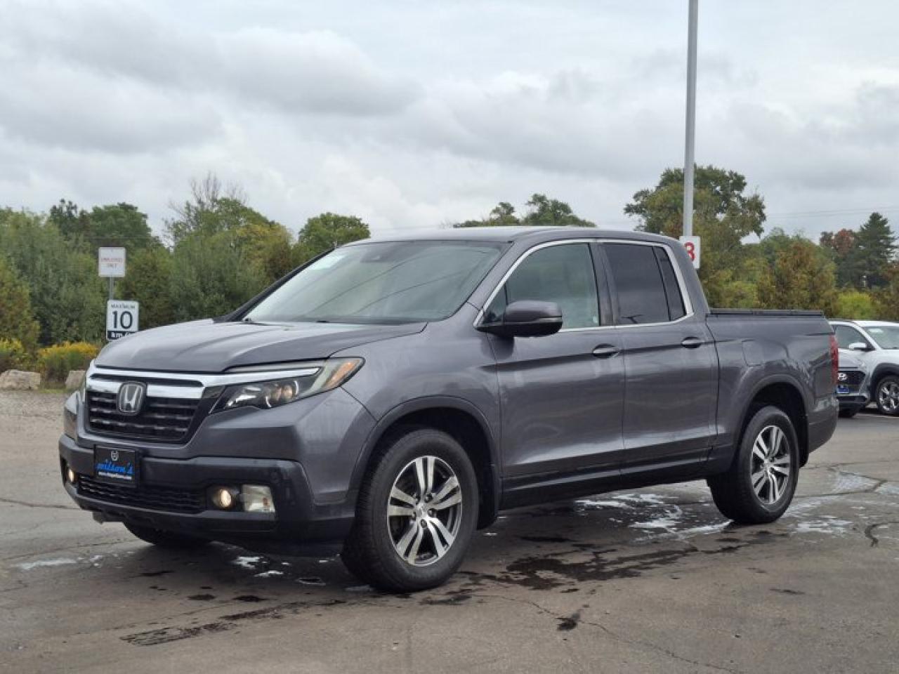Used 2017 Honda Ridgeline EX-L AWD | Leather | Sunroof | Adaptive Cruise | Heated Seats & Steering | Bluetooth | and More ! for sale in Guelph, ON