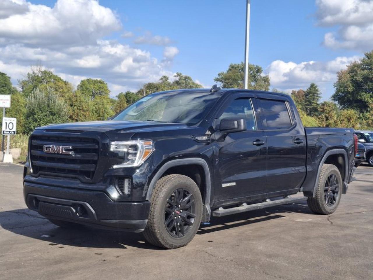 Used 2022 GMC Sierra 1500 Limited Elevation | 4x4 | 5.3L V8 | X31 Off-Road | Bose Audio | CarPlay | Android Auto | and More ! for sale in Guelph, ON