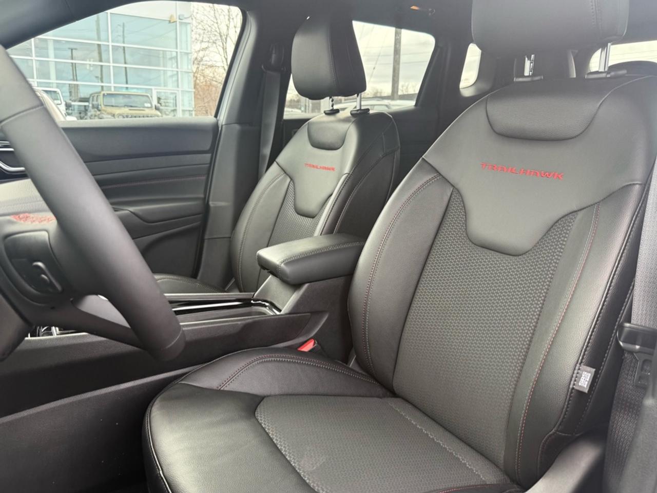 2026 Jeep Compass Trailhawk  - Sunroof -  Navigation - $123.94 /Wk Photo