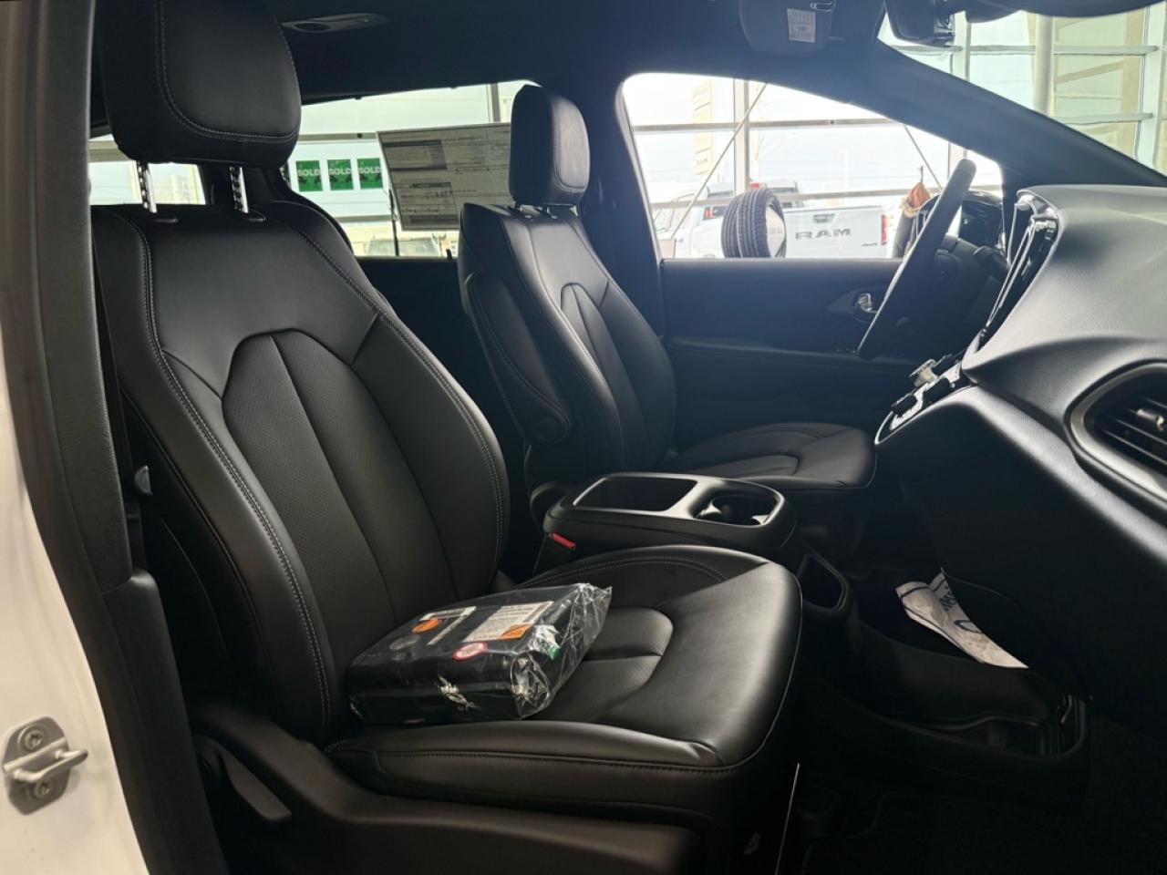 2026 Dodge Grand Caravan SXT  - Heated Seats - $144.37 /Wk Photo