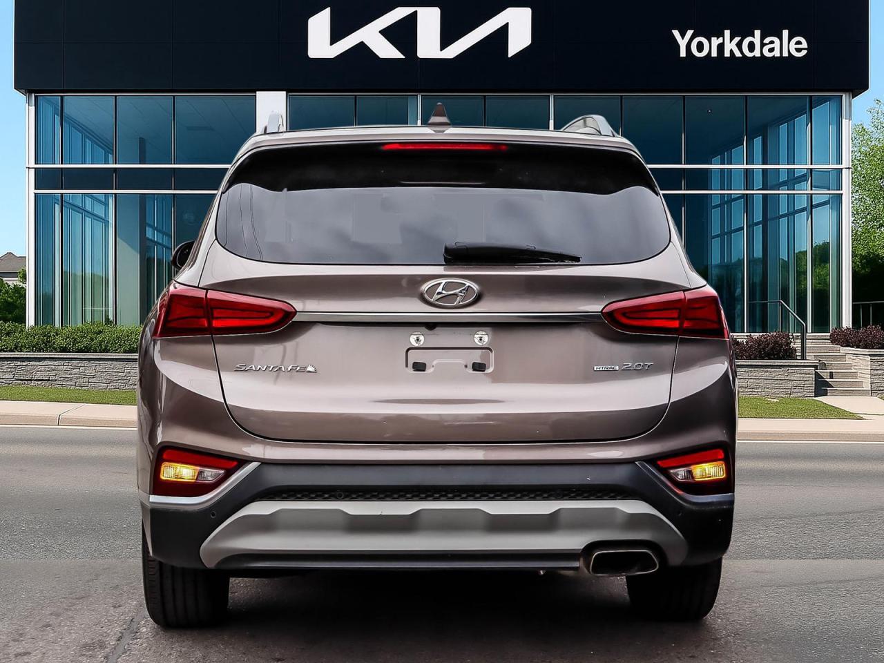 2020 Hyundai Santa Fe Preferred 2.0 w/Sun & Leather Package Photo