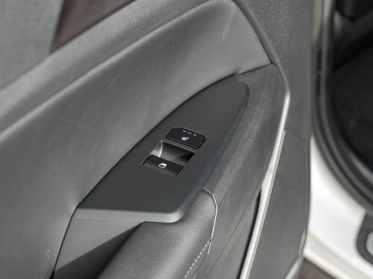 2026 Kia Sportage EX Premium AWD w/Black Interior Photo