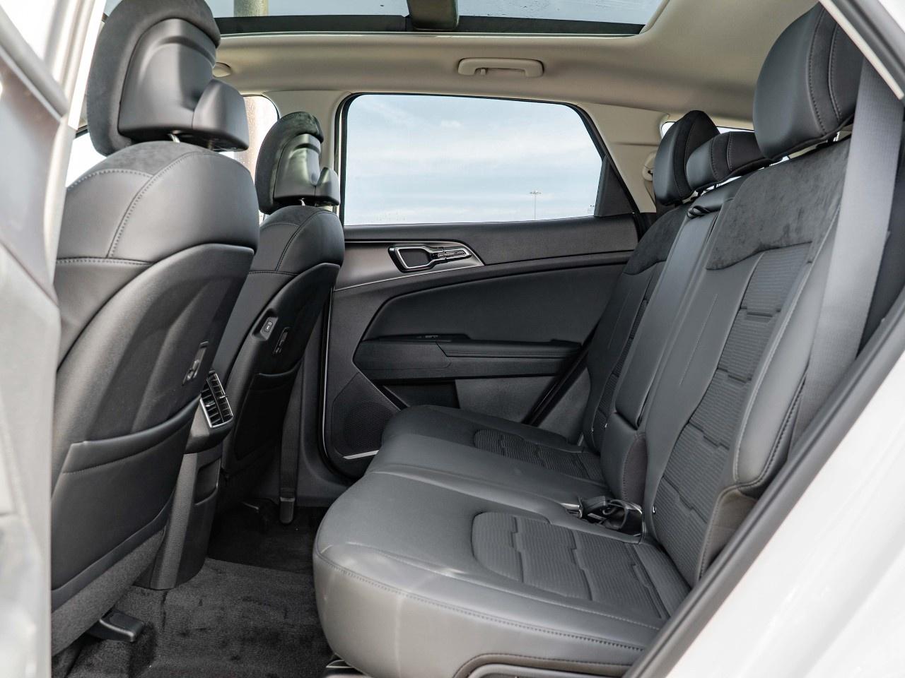 2026 Kia Sportage EX Premium AWD w/Black Interior Photo