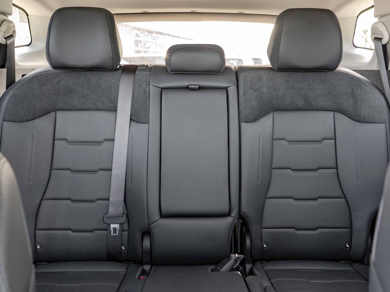 2026 Kia Sportage EX Premium AWD w/Black Interior Photo