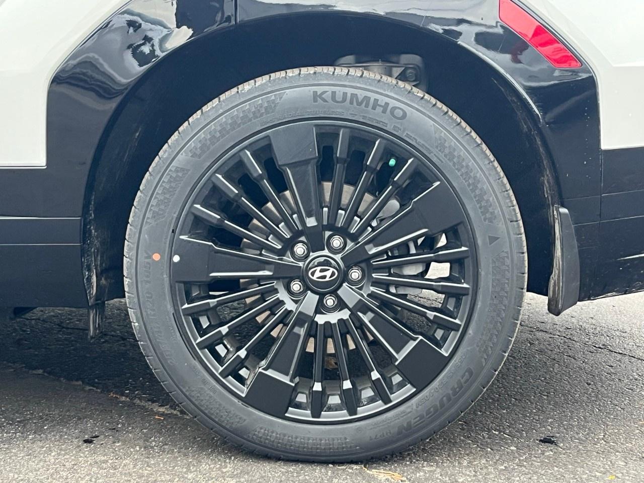 2026 Hyundai Santa Fe Hybrid Calligraphy AWD Photo3