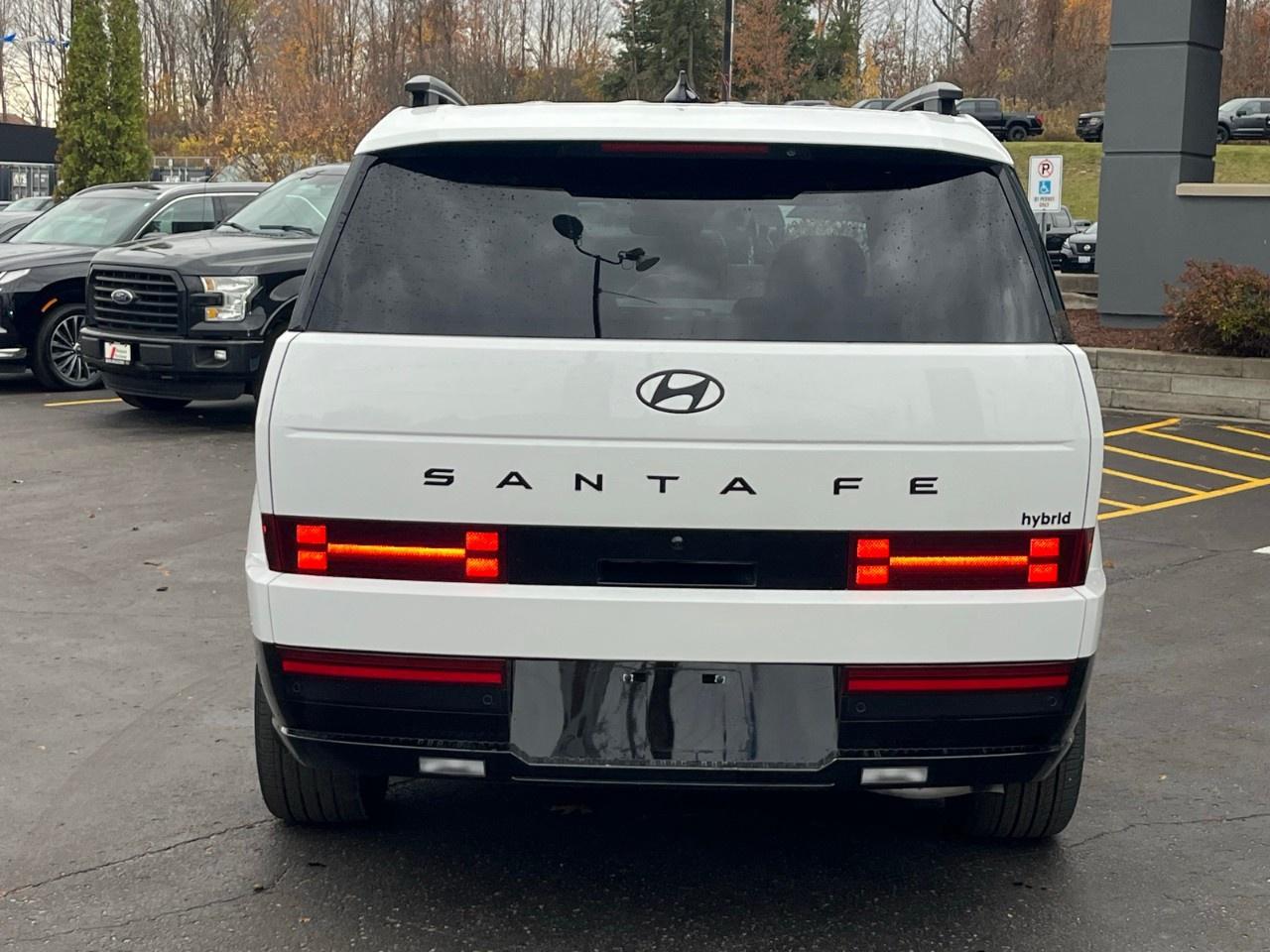 2026 Hyundai Santa Fe Hybrid Calligraphy AWD Photo