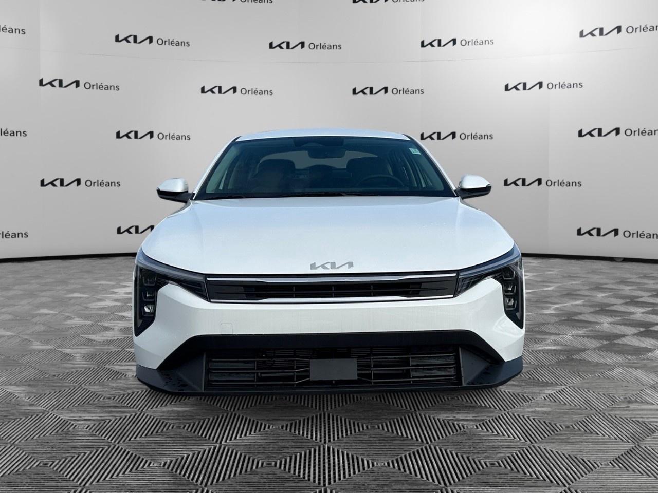 2025 Kia K4 EX FWD Photo