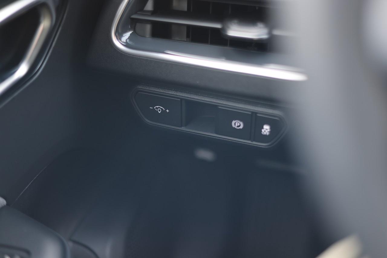 2025 Kia K4 EX FWD Photo