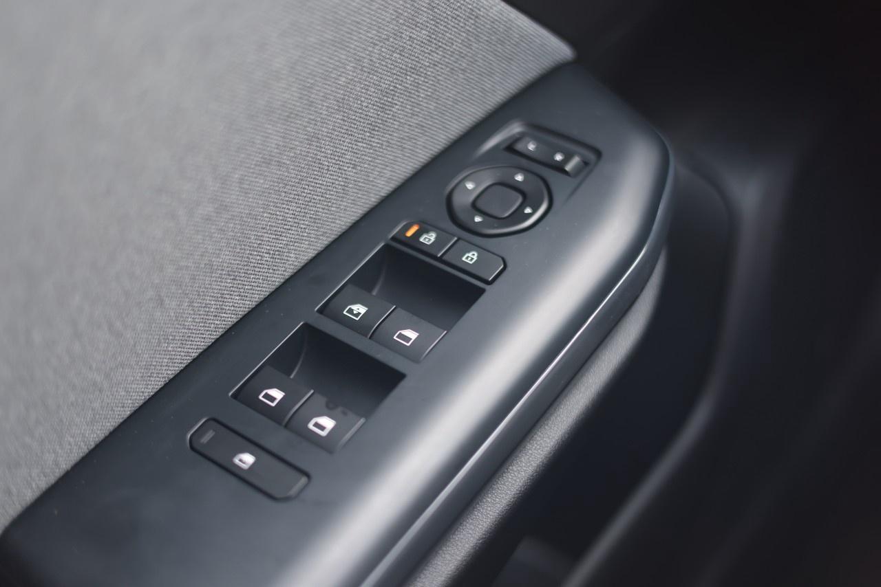 2025 Kia K4 EX FWD Photo