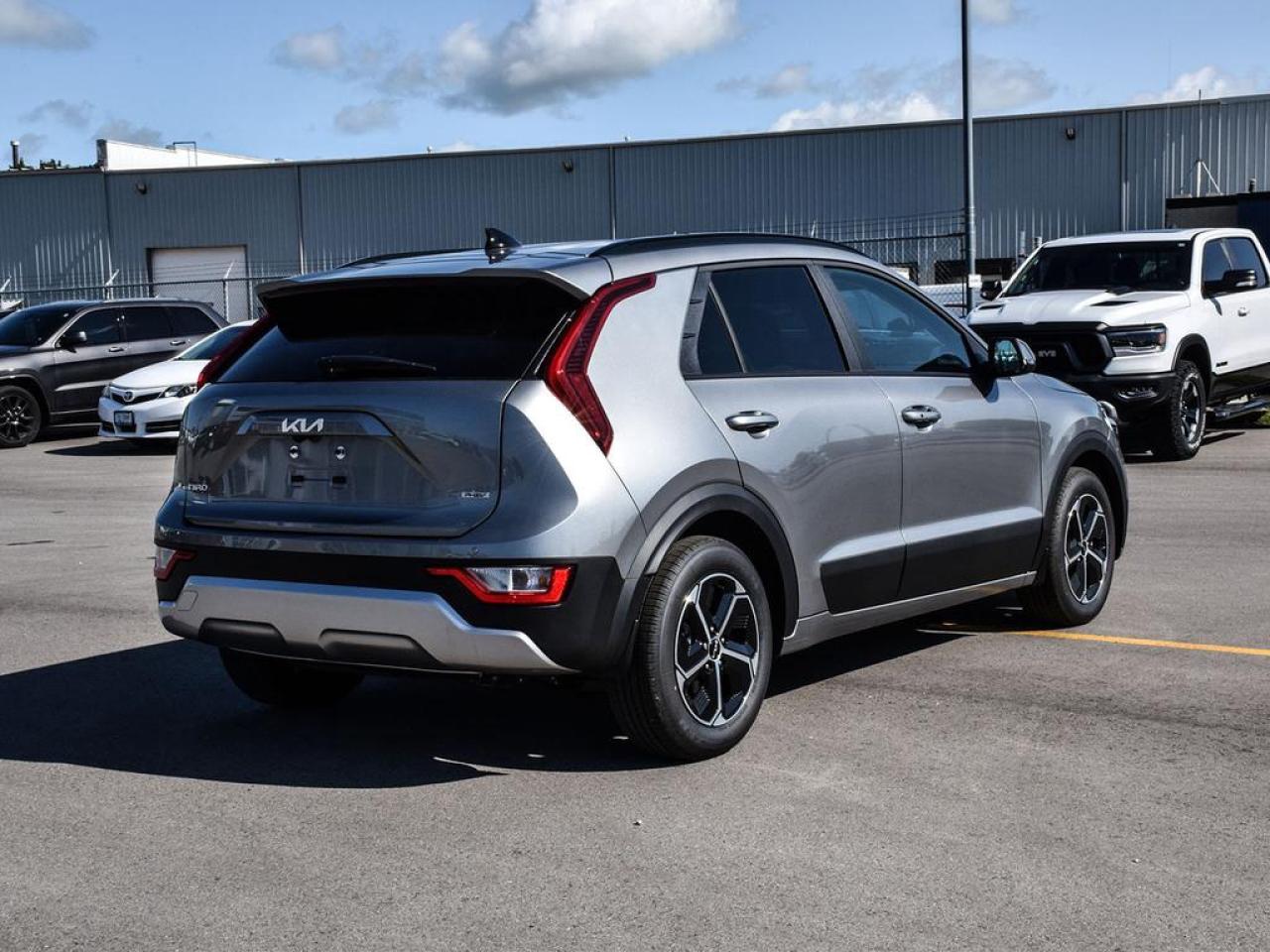 2026 Kia NIRO PLUG-IN Hybrid EX Photo