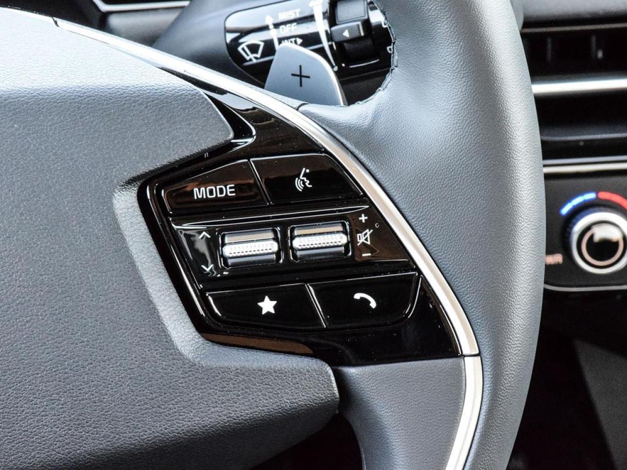 2026 Kia NIRO PLUG-IN Hybrid EX Photo