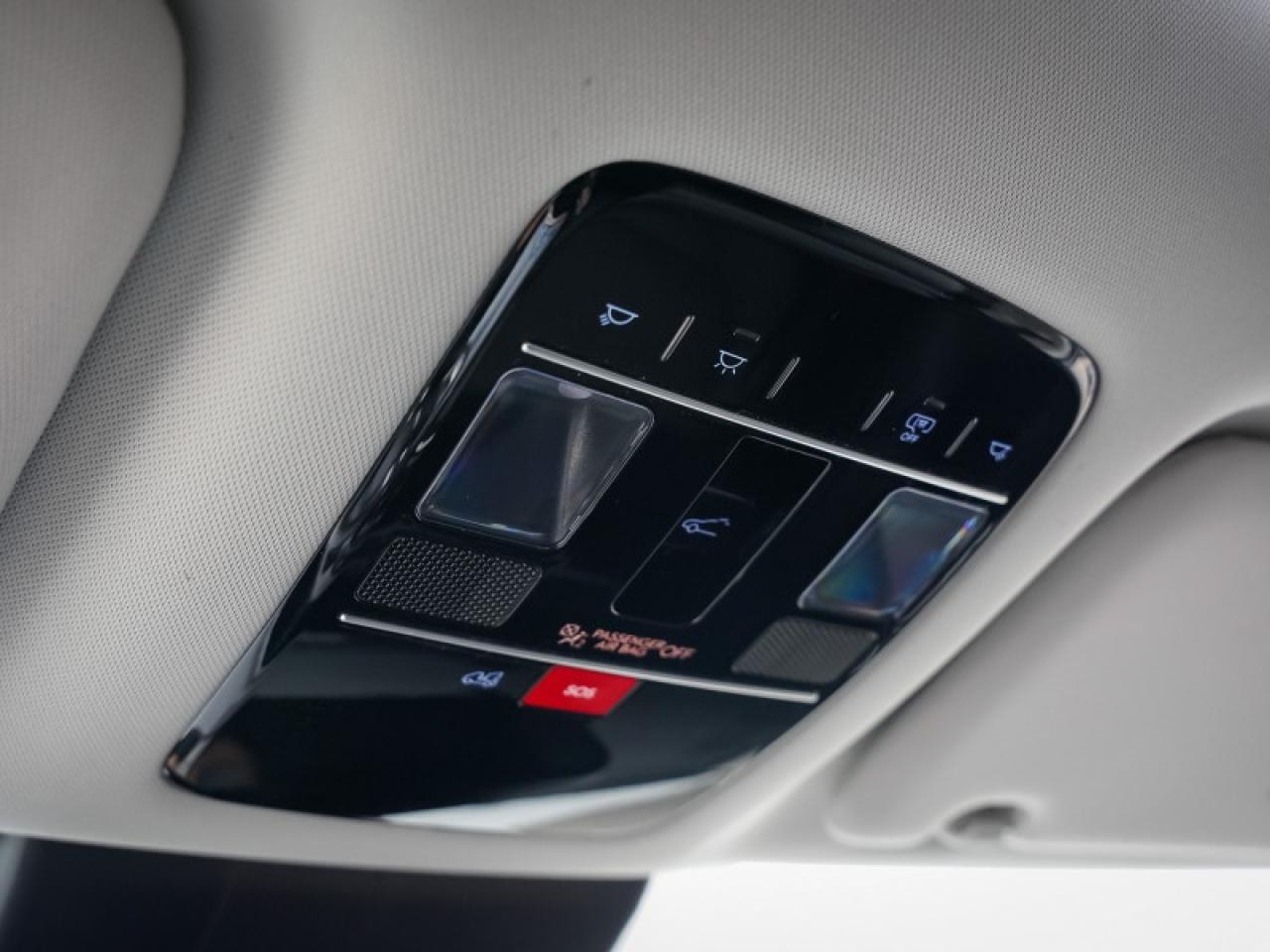 2024 Hyundai Santa Fe XRT  - Sunroof -  Heated Seats Photo