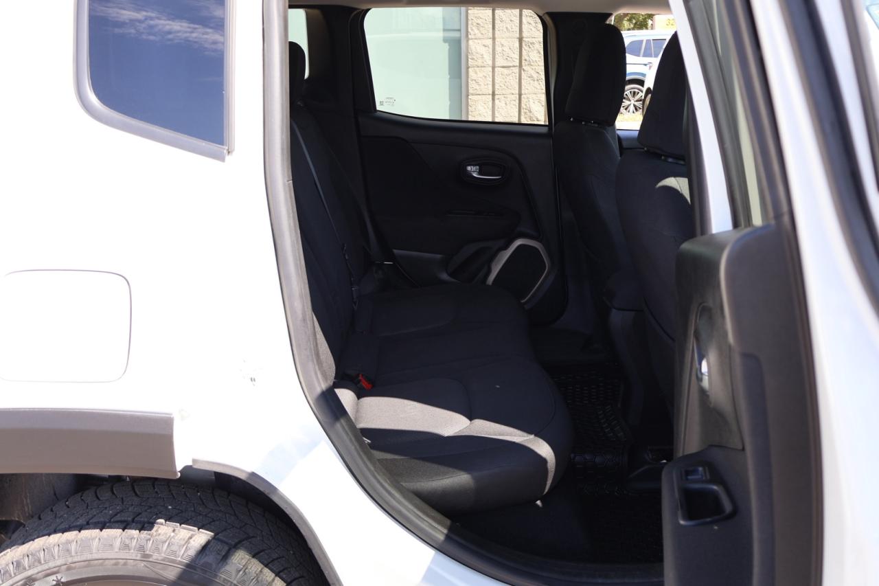2015 Jeep Renegade NORTH 4WD CERTIFIED *JEEP MAINTAIN* CAMERA BLUETOOTH HEATED CRUISE ALLOYS - Photo #17