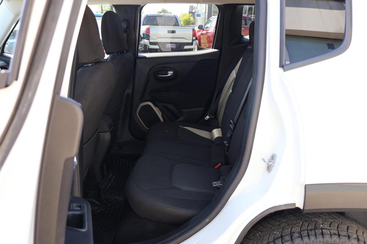 2015 Jeep Renegade NORTH 4WD CERTIFIED *JEEP MAINTAIN* CAMERA BLUETOOTH HEATED CRUISE ALLOYS - Photo #16