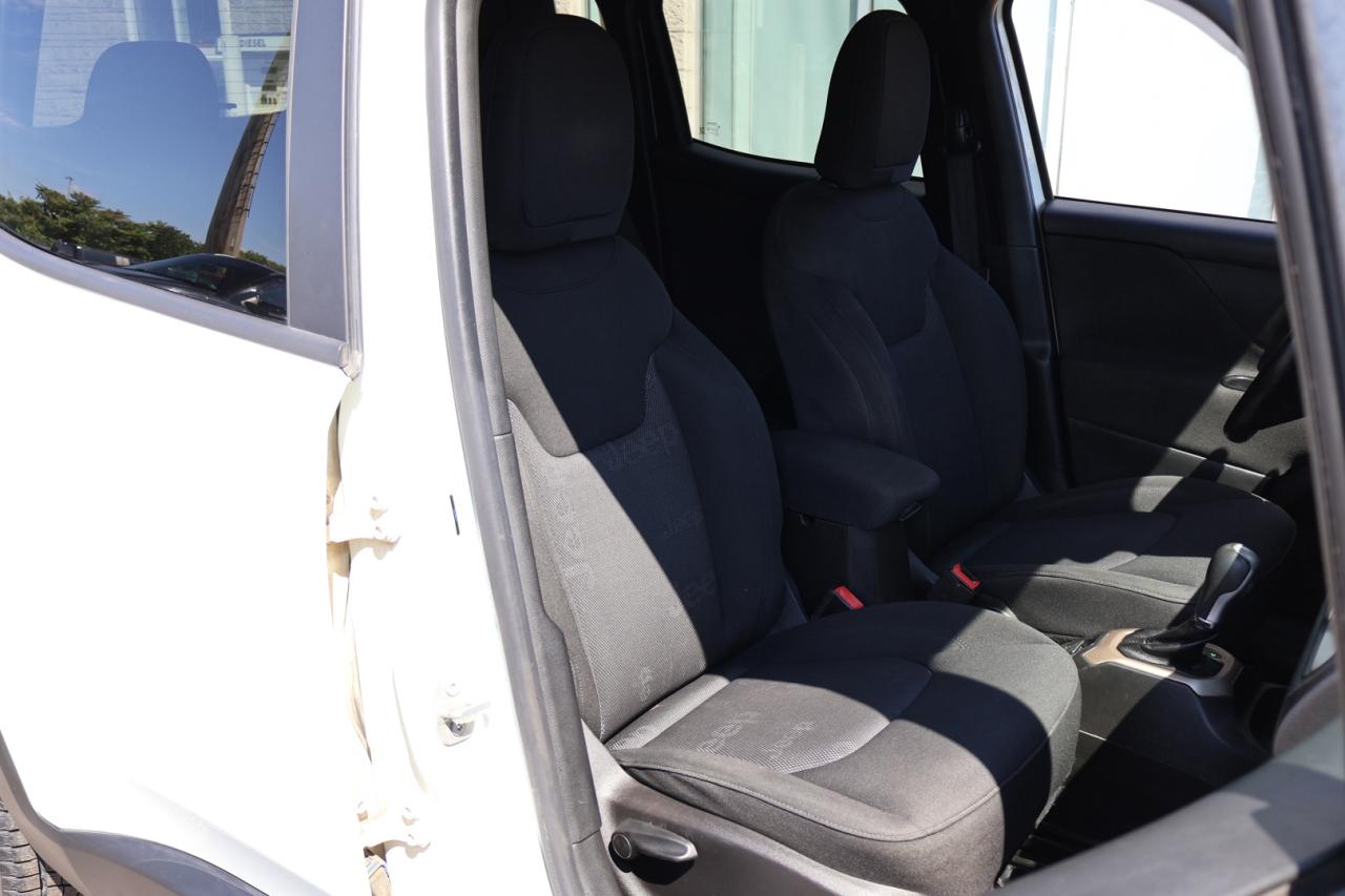 2015 Jeep Renegade NORTH 4WD CERTIFIED *JEEP MAINTAIN* CAMERA BLUETOOTH HEATED CRUISE ALLOYS - Photo #19
