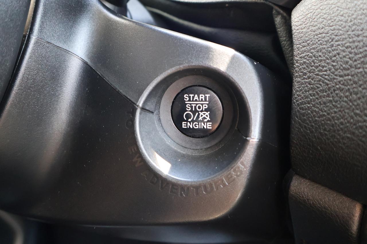 2015 Jeep Renegade NORTH 4WD CERTIFIED *JEEP MAINTAIN* CAMERA BLUETOOTH HEATED CRUISE ALLOYS - Photo #25