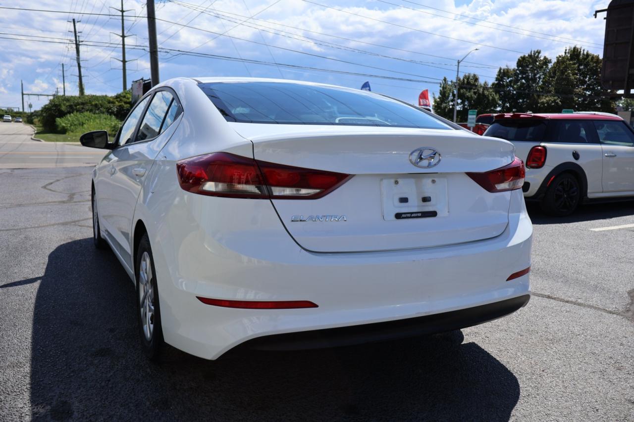 2017 Hyundai Elantra SE CERTIFIED BLUETOOTH HEATED SEATS CRUISE - Photo #4