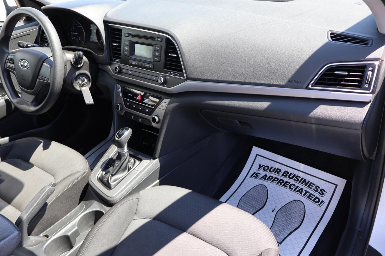 2017 Hyundai Elantra SE CERTIFIED BLUETOOTH HEATED SEATS CRUISE - Photo #12