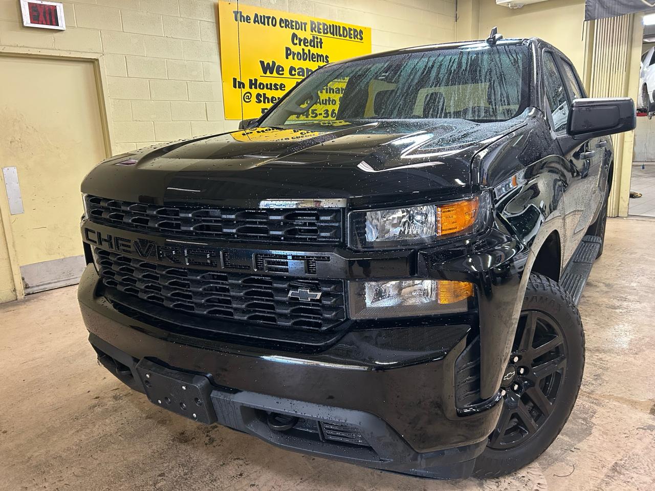 2022 Chevrolet Silverado 1500 Custom - Photo #2