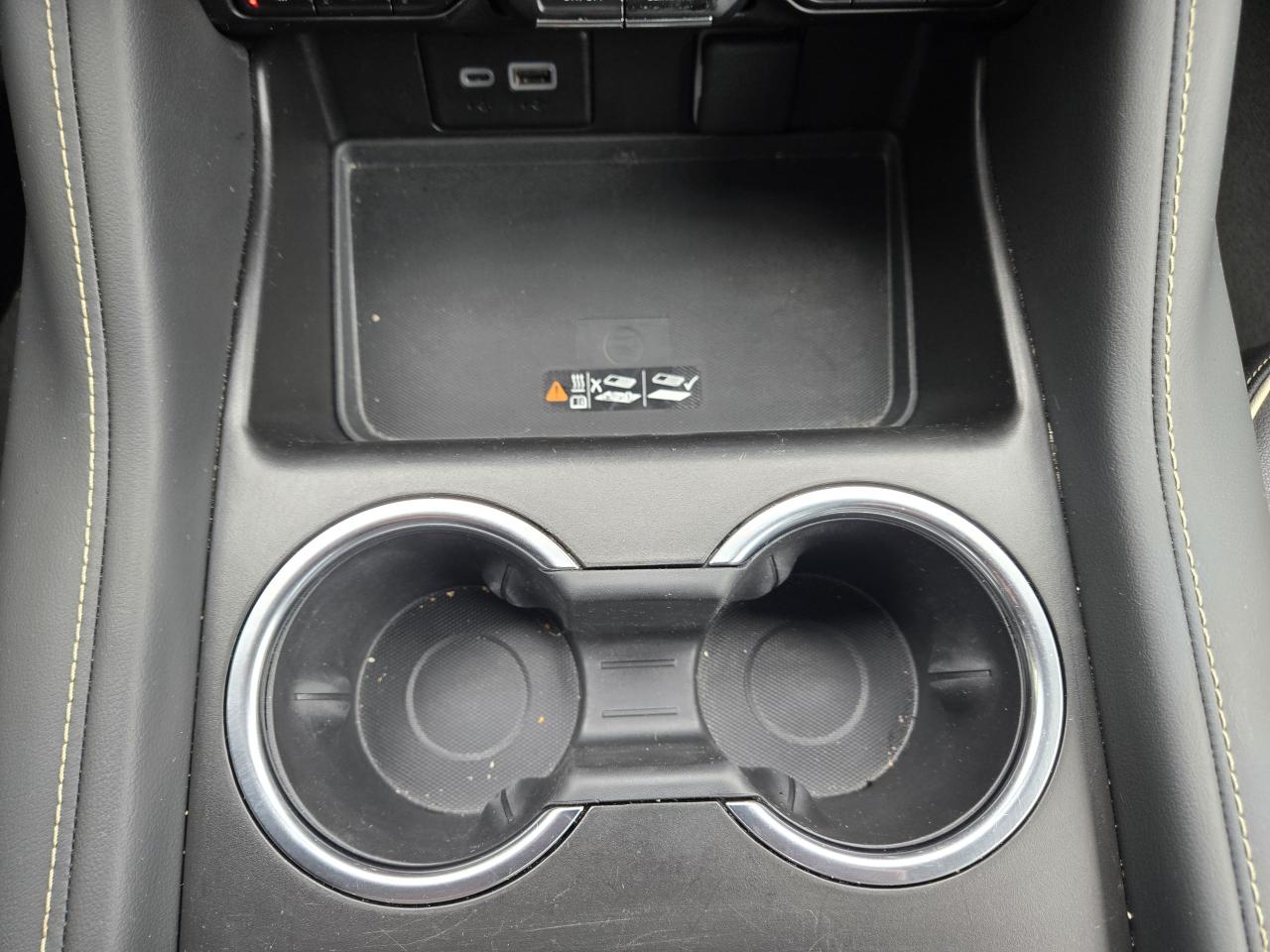 2024 GMC Yukon XL SLT - Photo #16