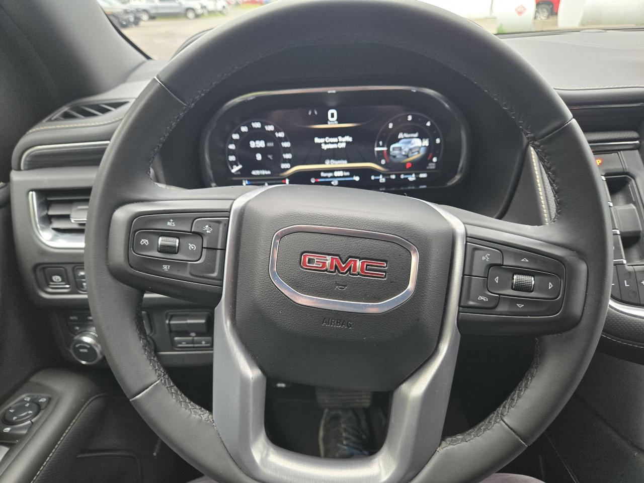 2024 GMC Yukon XL SLT - Photo #19