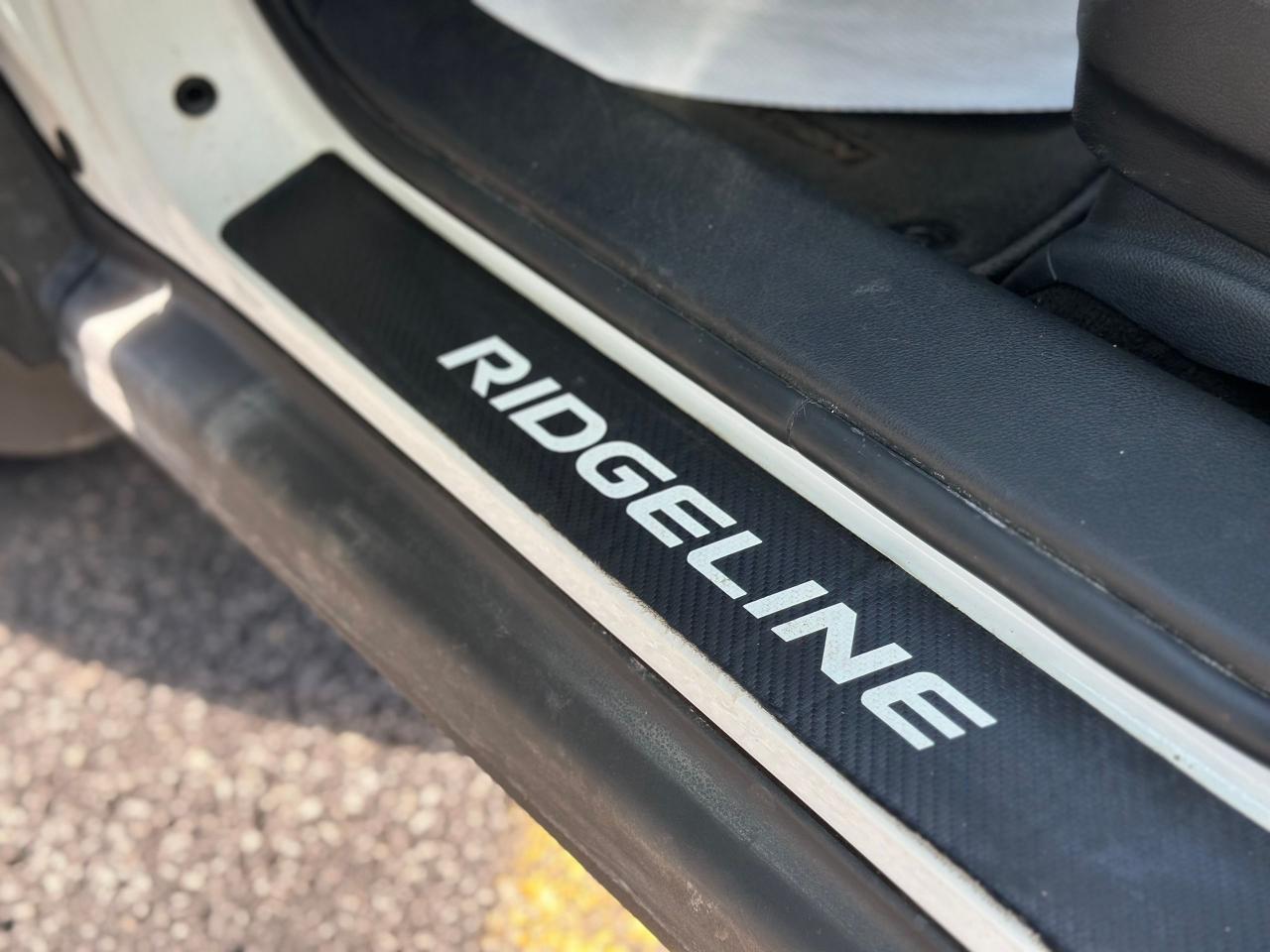2022 Honda Ridgeline Black Edition - Photo #8