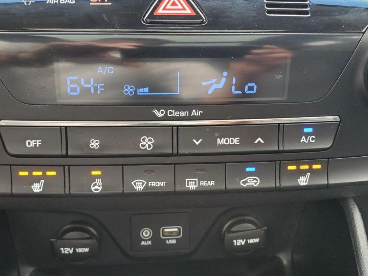 2017 Hyundai Tucson AWD 2.0L SE-LEATHER-SUNROOF-HEATED SEATS-BLIND SPO - Photo #17