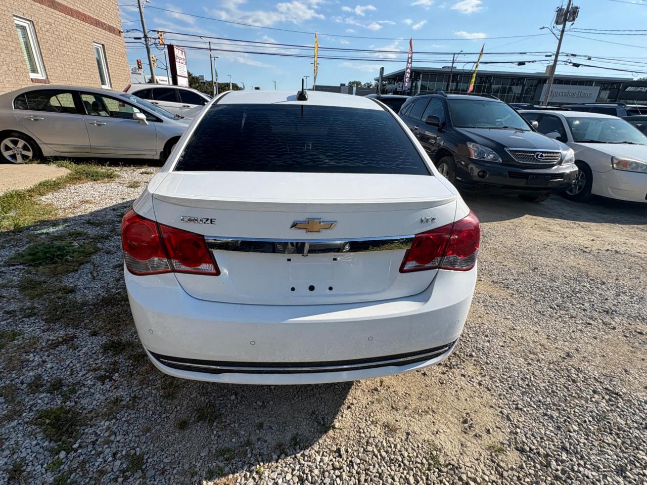 2016 Chevrolet Cruze Limited 4dr Sdn LTZ Photo4