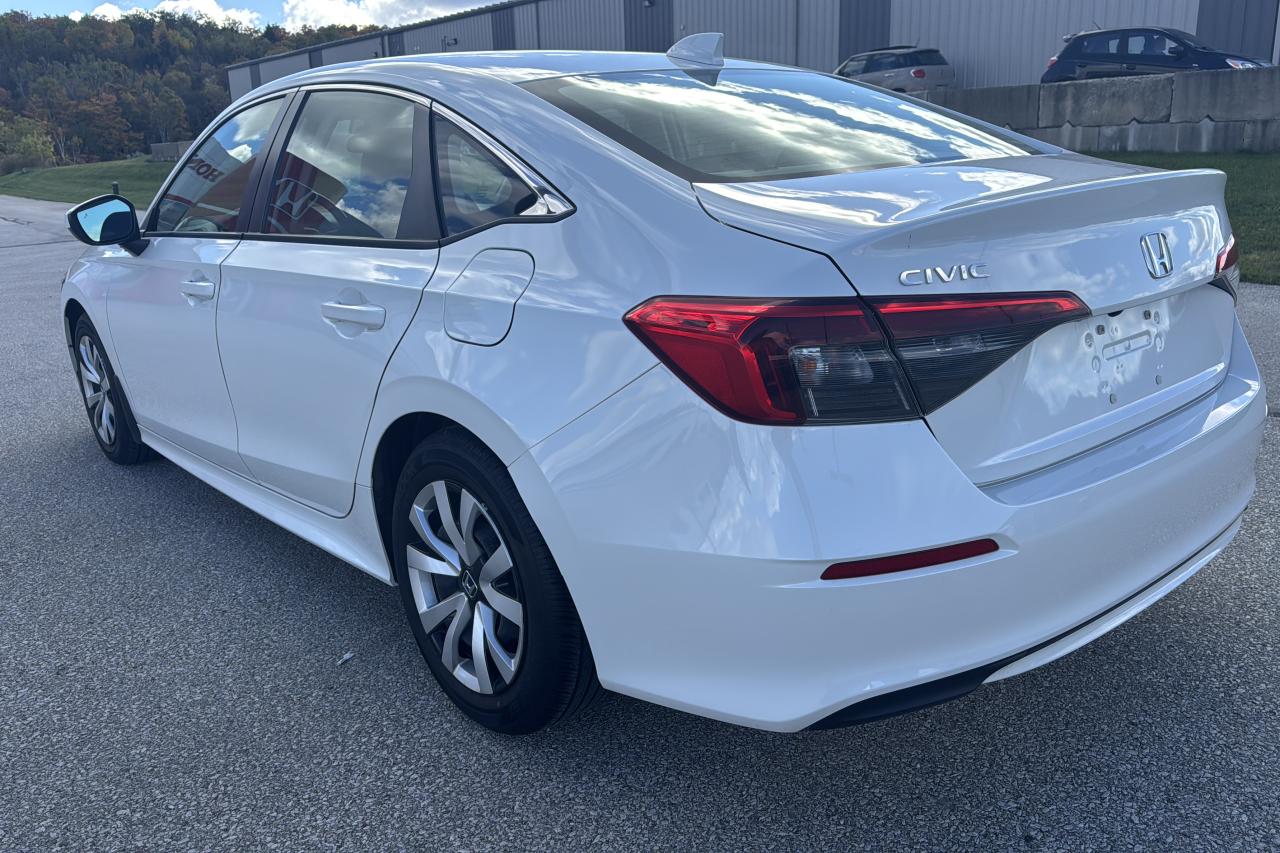 2022 Honda Civic LX Photo